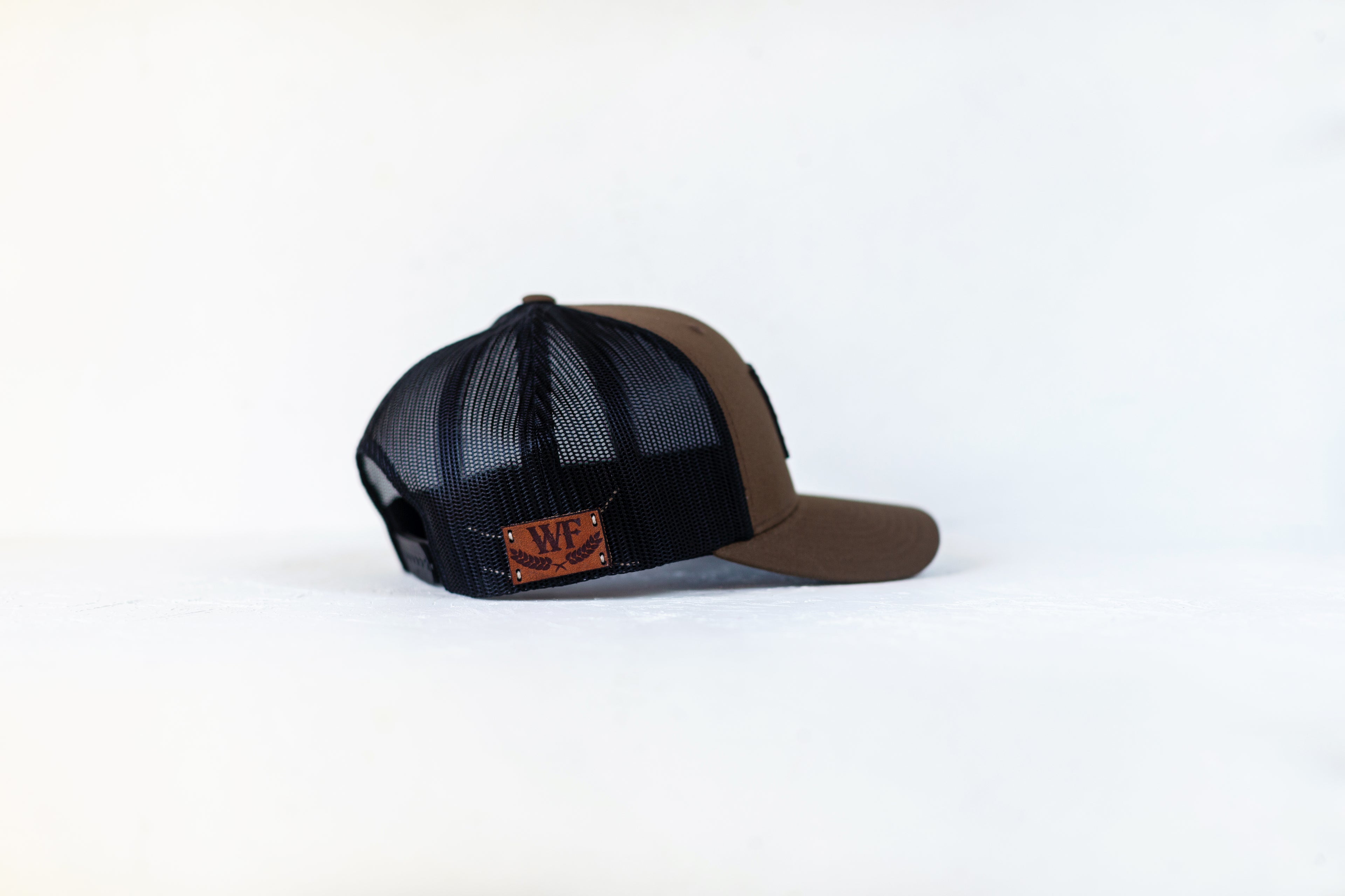-Twin Fire- in Coyote/Black trucker with beige thread