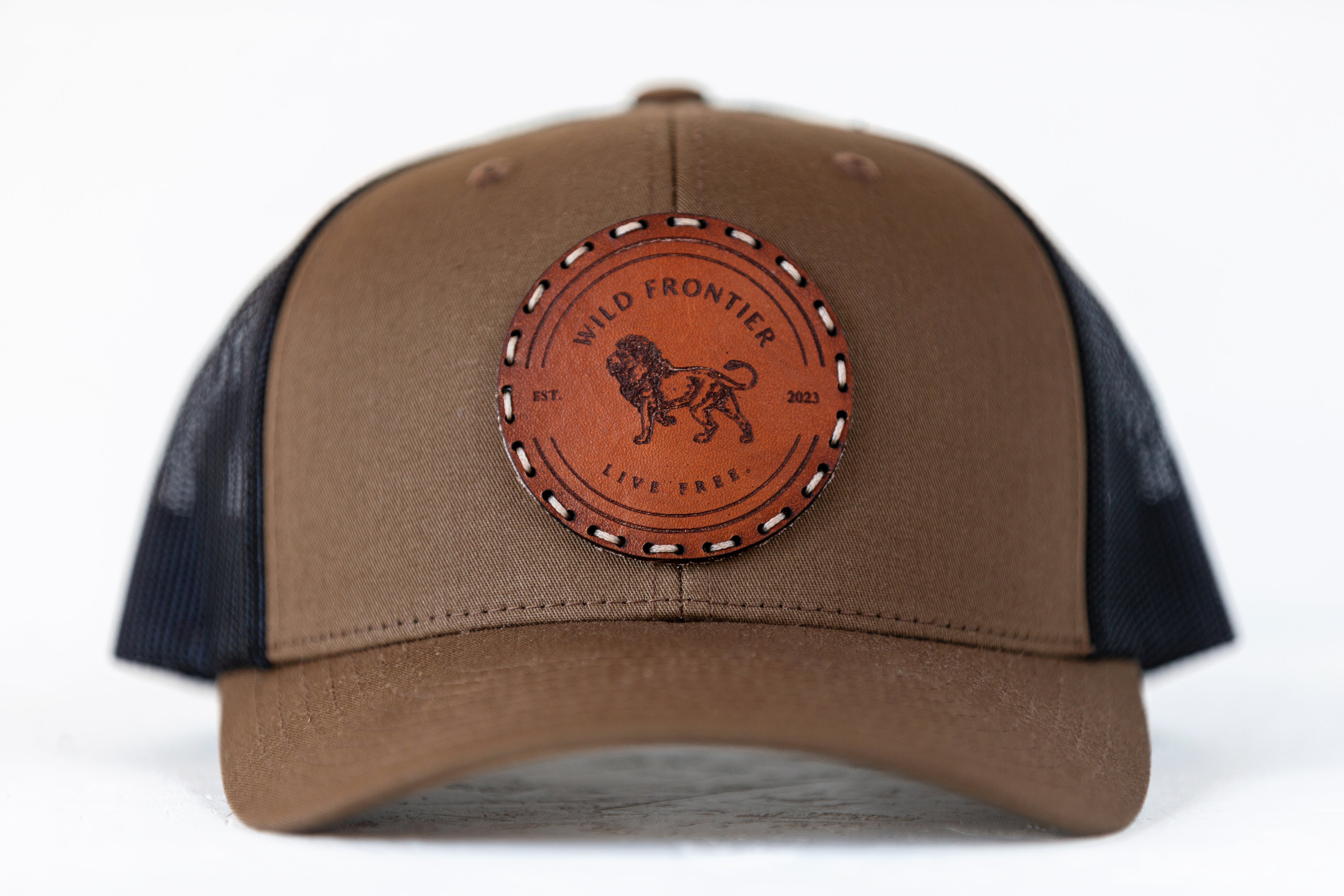 -Lion- with Coyote/Black and Beige thread